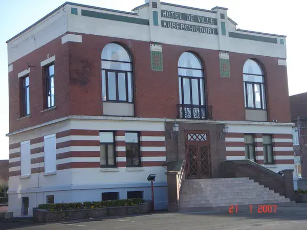 Monte Escalier Access Pose monte escalier Auberchicourt