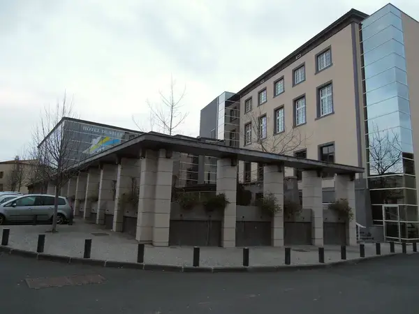 Monte Escalier Access Pose monte escalier Aubière