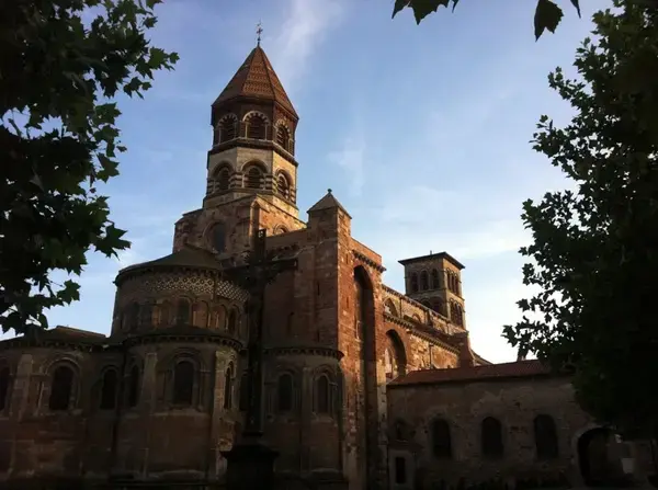 Monte Escalier Access Pose monte escalier Brioude