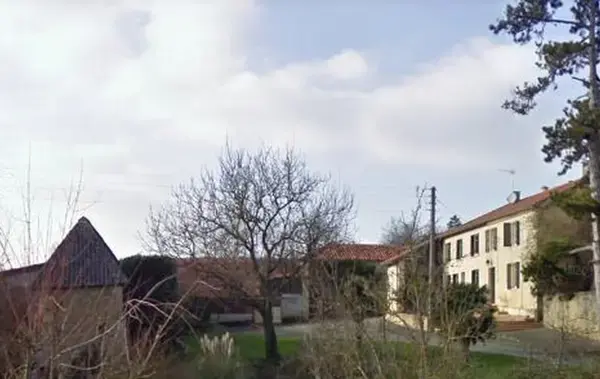 Monte Escalier Access Pose monte escalier Callian