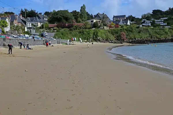 Monte Escalier Access Pose monte escalier Cancale
