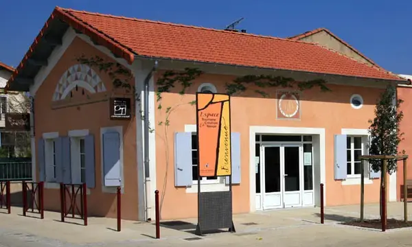 Monte Escalier Access Pose monte escalier Cheval-Blanc