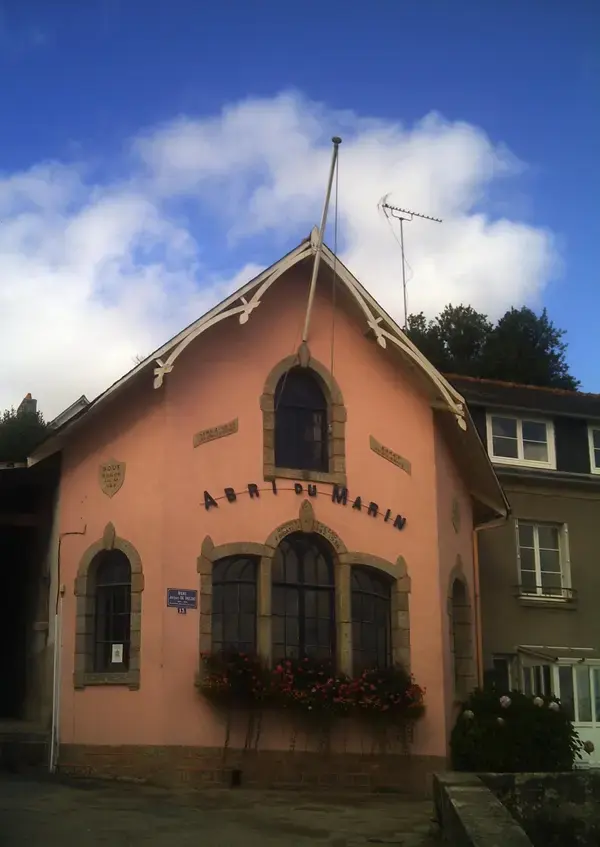 Monte Escalier Access Pose monte escalier Combrit