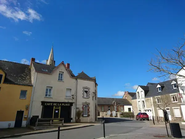 Monte Escalier Access Pose monte escalier Férel