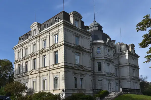 Monte Escalier Access Pose monte escalier Fraisses