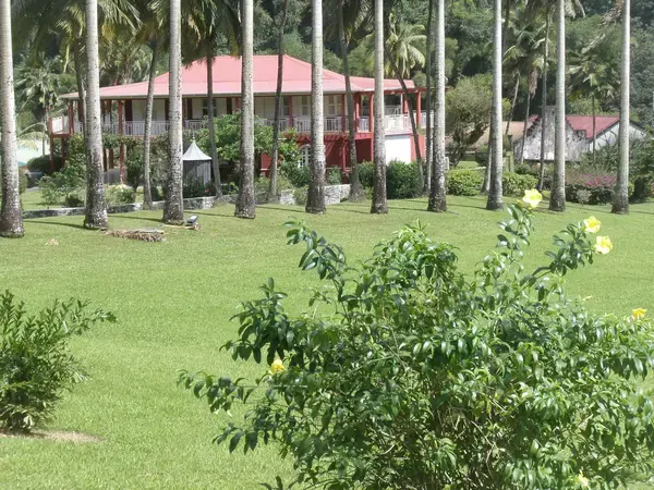 Monte Escalier Access Pose monte escalier Gros-Morne