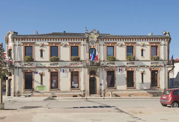 Monte Escalier Access Pose monte escalier Labastide-Saint-Pierre