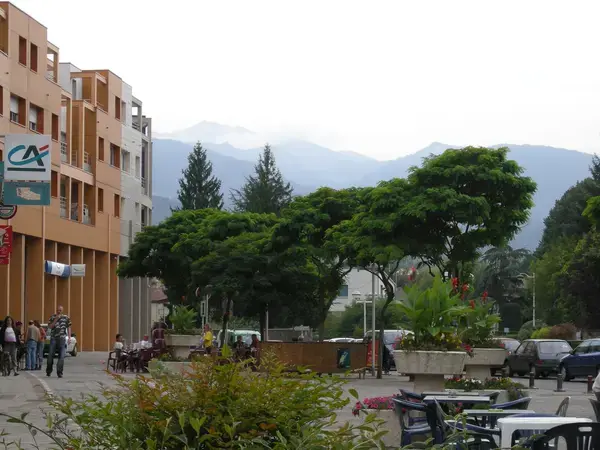 Monte Escalier Access Pose monte escalier Lavelanet