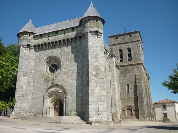 Monte Escalier Access Pose monte escalier Le Boupère