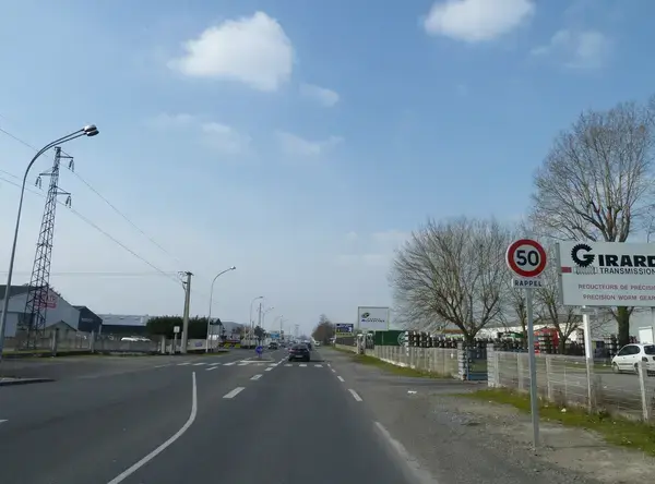 Monte Escalier Access Pose monte escalier Lons