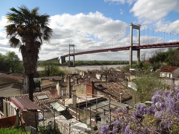 Monte Escalier Access Pose monte escalier Lormont