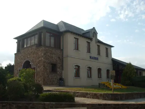 Monte Escalier Access Pose monte escalier Luc-la-Primaube