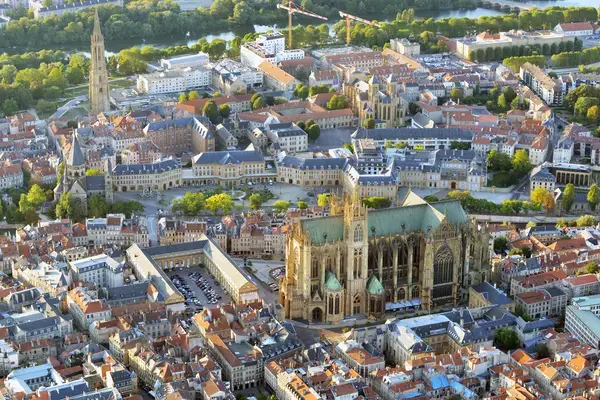 Monte Escalier Access Pose monte escalier Metz
