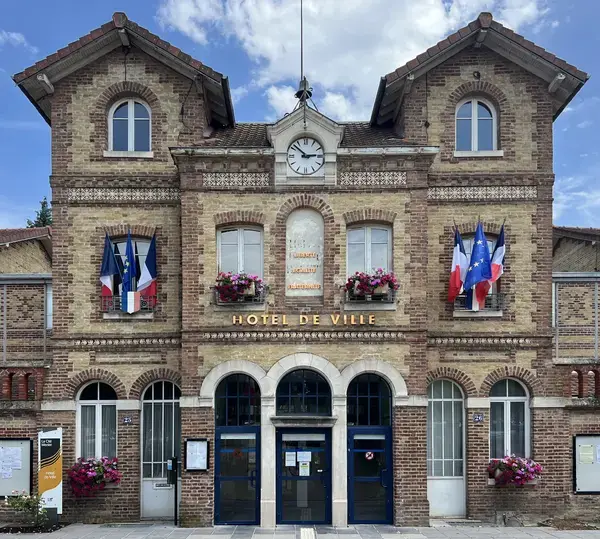 Monte Escalier Access Pose monte escalier Noisiel