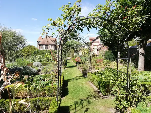 Monte Escalier Access Pose monte escalier Petit-Couronne