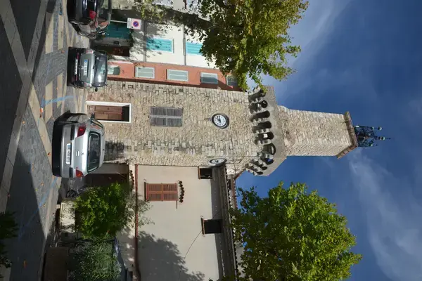 Monte Escalier Access Pose monte escalier Pignans