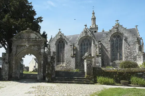 Monte Escalier Access Pose monte escalier Plogonnec