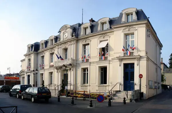Monte Escalier Access Pose monte escalier Saint-Leu-la-Forêt