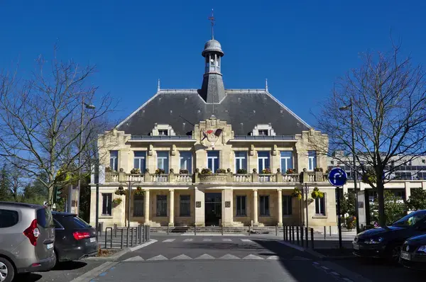 Monte Escalier Access Pose monte escalier Saint-Médard-en-Jalles