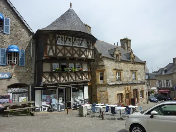 Monte Escalier Access Pose monte escalier Saint-Renan