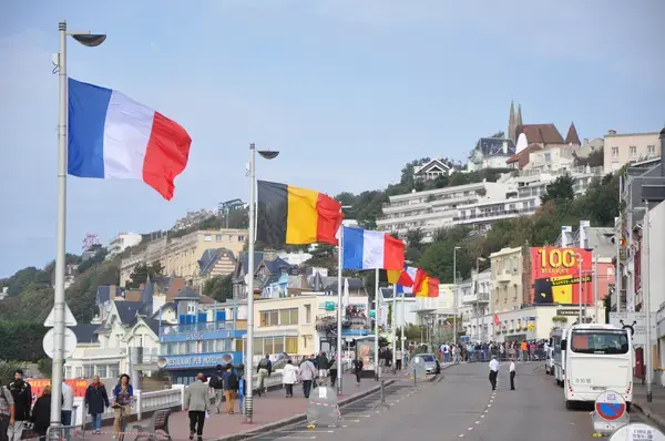 Monte Escalier Access Pose monte escalier Sainte-Adresse