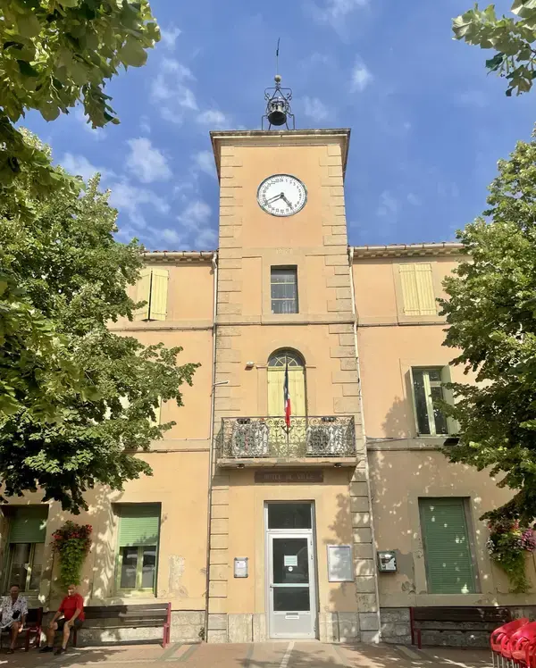 Monte Escalier Access Pose monte escalier Salles-d'Aude
