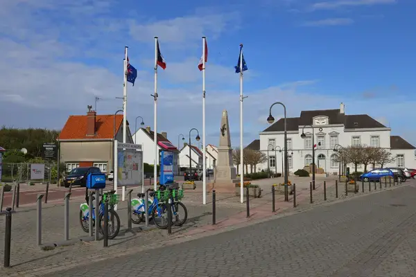 Monte Escalier Access Pose monte escalier Sangatte
