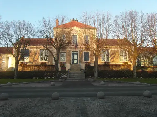 Monte Escalier Access Pose monte escalier Santeny